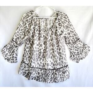 Fever Women's Leopard Print Blouse size Medium